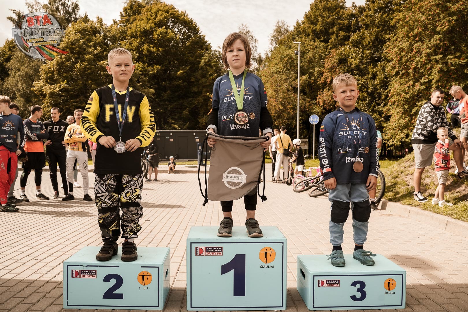 t20-bta-pump-track-lietuvos-c-empionatas-2024-siauliai-podium-small