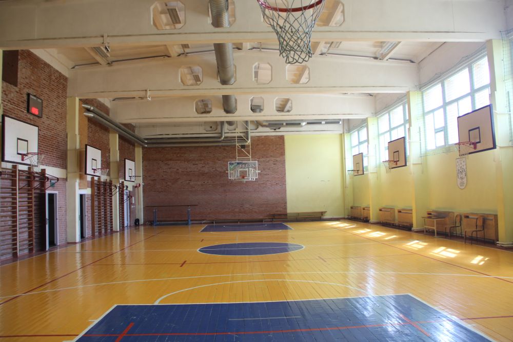 Šiaulių universitetinės gimnazijos sporto salė